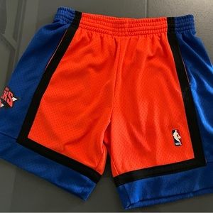 Knicks shorts  size L  used in good condition